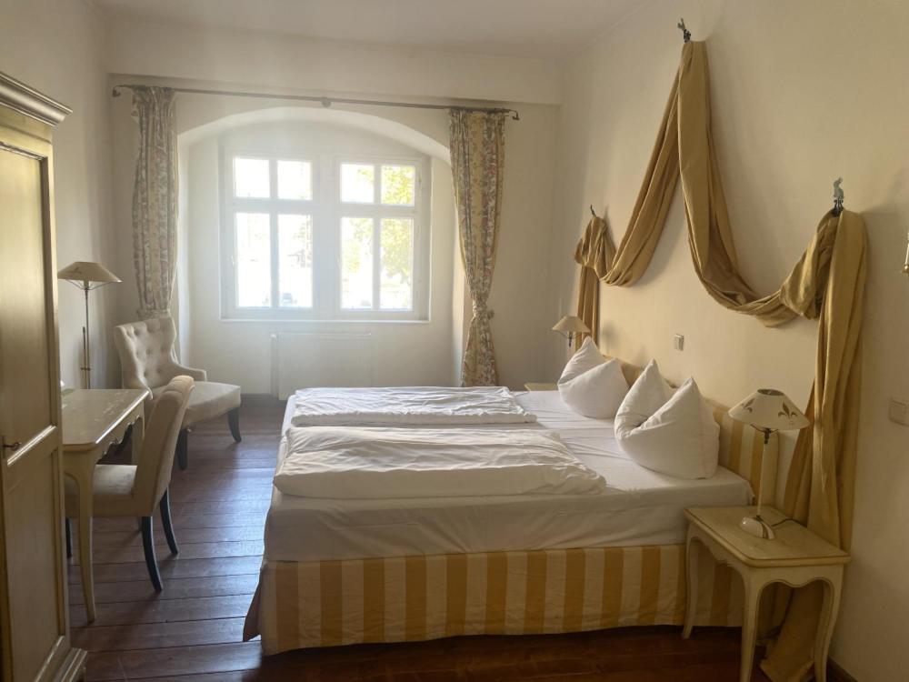 Hotel Adler Rudolstadt Exterior photo