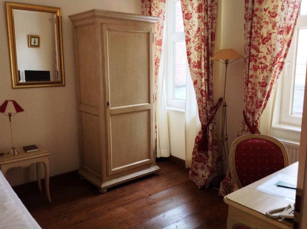 Hotel Adler Rudolstadt Room photo